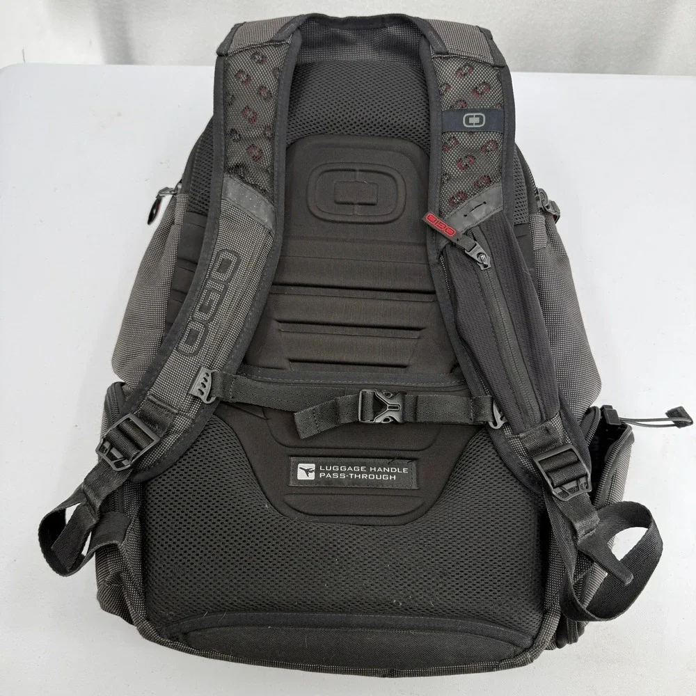 OGIO Renegade RSS Backpack Mens OS Black Gray Laptop Tech Travel Carry on Bag